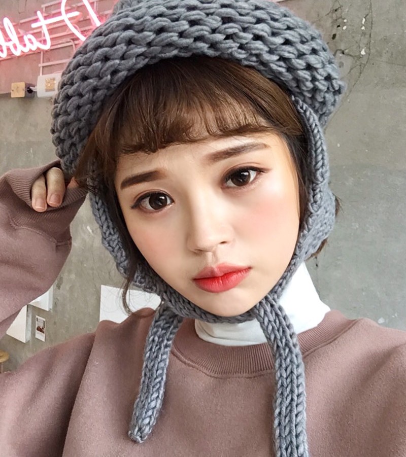 Mũ len phi công và bịt tai quả bông - 2 món phụ kiện hay ho siêu xinh siêu ấm cho ngày đại hàn bạn đã biết đến chưa? - Ảnh 1. Mũ len phi công và bịt tai quả bông - 2 món phụ kiện hay ho siêu xinh siêu ấm cho ngày đại hàn bạn đã biết đến chưa? - Ảnh 1.