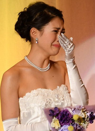 Khoảnh khắc Norie Ichihashi được xướng tên đoạt ngôi vị hoa hậu trong đêm chung kết Miss Nippon Contest mới đây ở Tokyo.