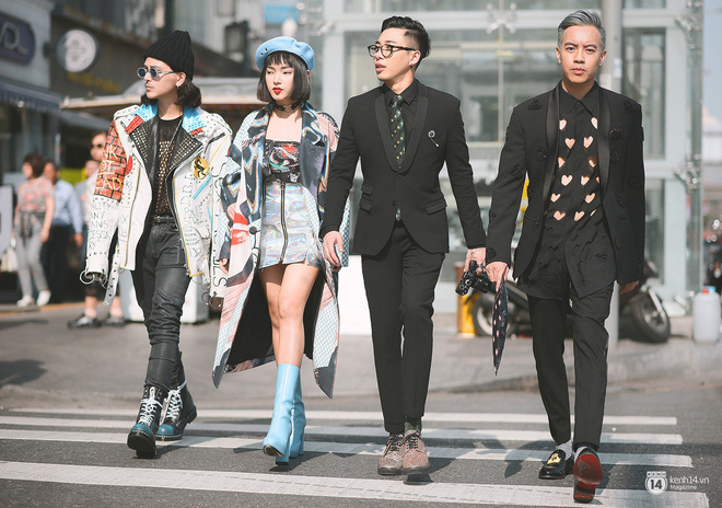 Không đơn thuần là cuộc chiến váy áo, sự bùng nổ của fashionista và celeb Việt tại các tuần lễ thời trang còn có ý nghĩa nhiều hơn thế - Ảnh 1. Không đơn thuần là cuộc chiến váy áo, sự bùng nổ của fashionista và celeb Việt tại các tuần lễ thời trang còn có ý nghĩa nhiều hơn thế - Ảnh 1.