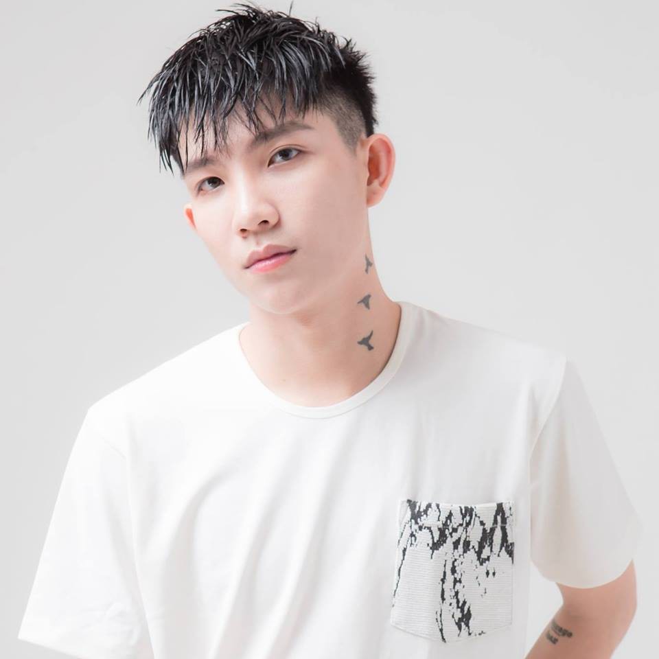 3 hotboy sinh năm 1994 khiến ai cũng phải công nhận rằng con trai tuổi Tuất vừa đẹp, vừa giỏi - Ảnh 1. 3 hotboy sinh năm 1994 khiến ai cũng phải công nhận rằng con trai tuổi Tuất vừa đẹp, vừa giỏi - Ảnh 1.