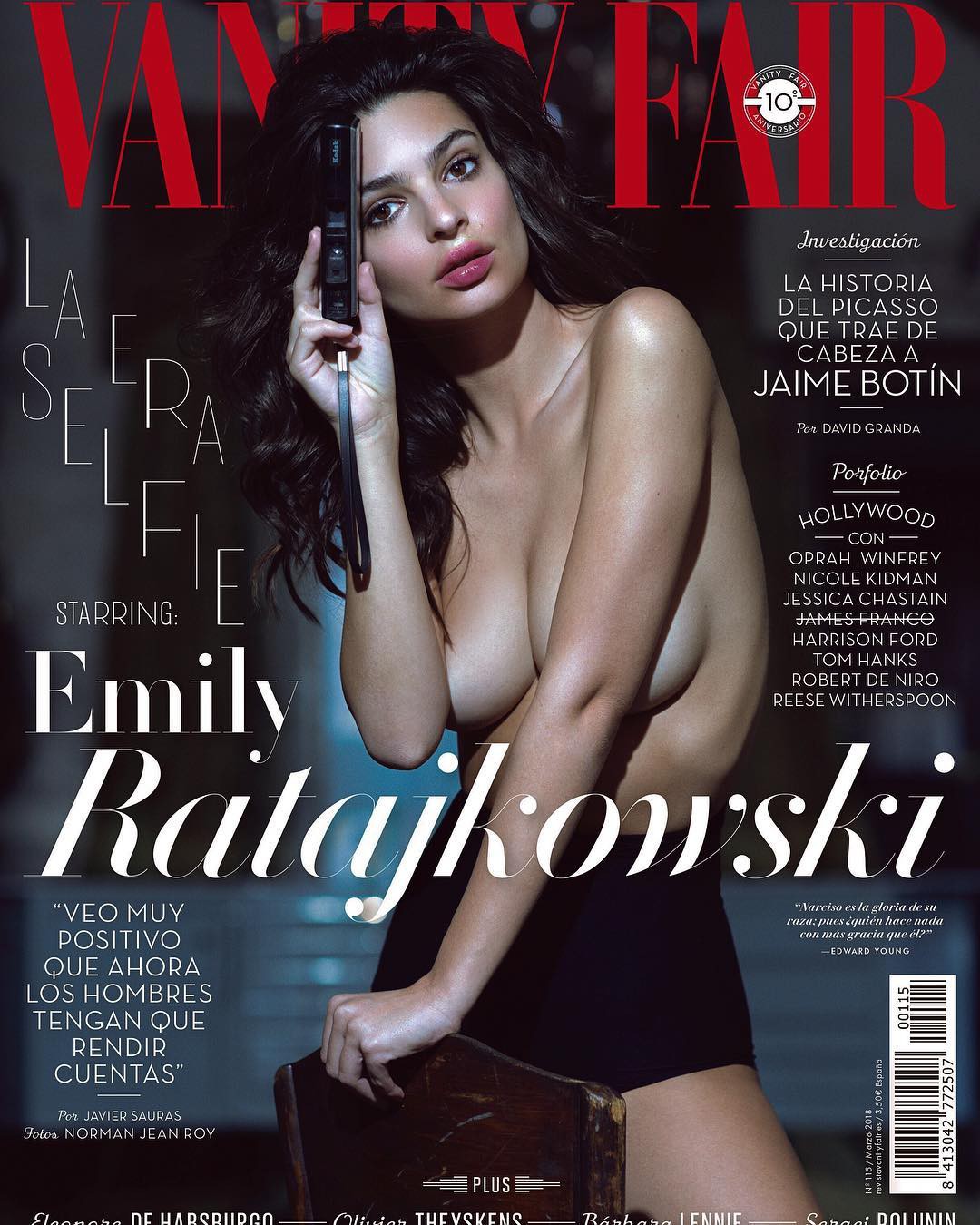 Emily Ratajkowski - Mỹ nhân siêu vòng 1 thích khoe ảnh nóng đang hot điên đảo mạng xã hội hiện nay - Ảnh 1.