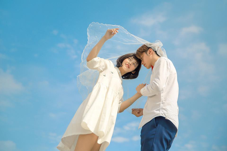 Đây là bộ ảnh cưới mà mọi cặp đôi đều xuýt xoa: Mình phải chụp đẹp như này! - Ảnh 1. Đây là bộ ảnh cưới mà mọi cặp đôi đều xuýt xoa: Mình phải chụp đẹp như này! - Ảnh 1.