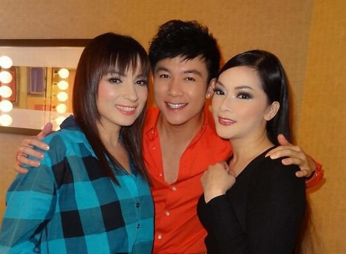 Như Quỳnh và Phi Nhung là bạn bè thân thiết nhiều năm ở hải ngoại.