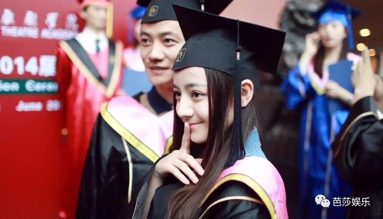 Dàn diễn viên Liệt Hoả Như Ca: Nhiệt Ba nhan sắc đỉnh cao, Châu Du Dân vướng scandal lang chạ dù đã có vợ - Ảnh 1.