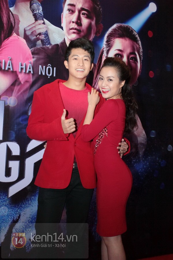 4 năm sau tin đồn phim giả tình thật, Hoàng Thùy Linh lần đầu nói về Harry Lu: Tôi cảm thấy tổn thương vô cùng - Ảnh 1. 4 năm sau tin đồn phim giả tình thật, Hoàng Thùy Linh lần đầu nói về Harry Lu: Tôi cảm thấy tổn thương vô cùng - Ảnh 1.